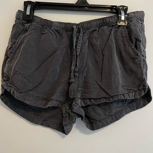 Aerie lounge short - charcoal grey